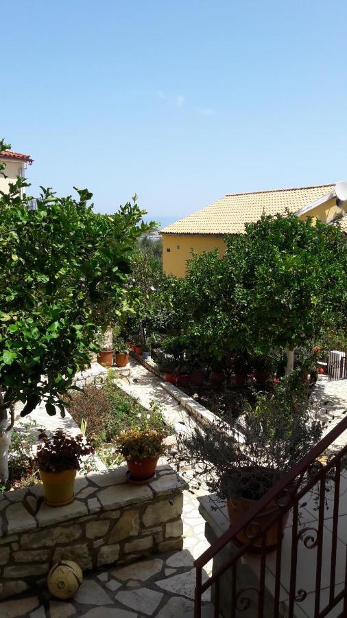 Voula Apartments Gaios Eksteriør billede